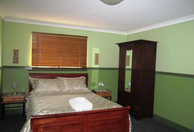 فندق Lavendale Country Retreat