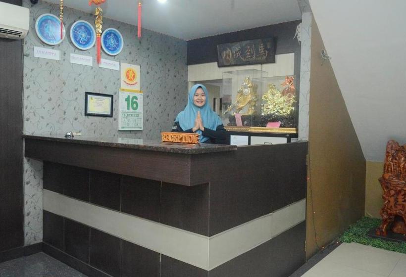 호텔 Oyo 542 Majestiq