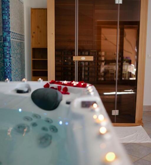 Ludo Apartman Hotel & Spa