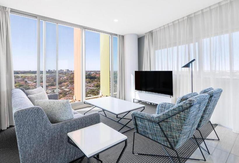 Meriton Suites Zetland