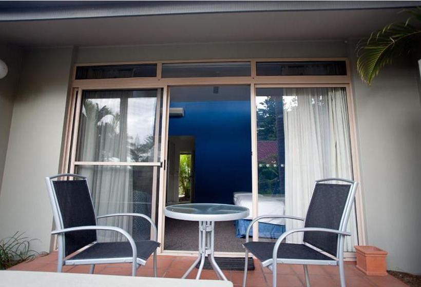 Nautilus Beachfront Villas & Spa