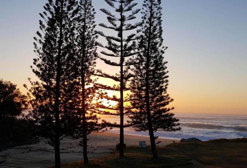 Nautilus Beachfront Villas & Spa