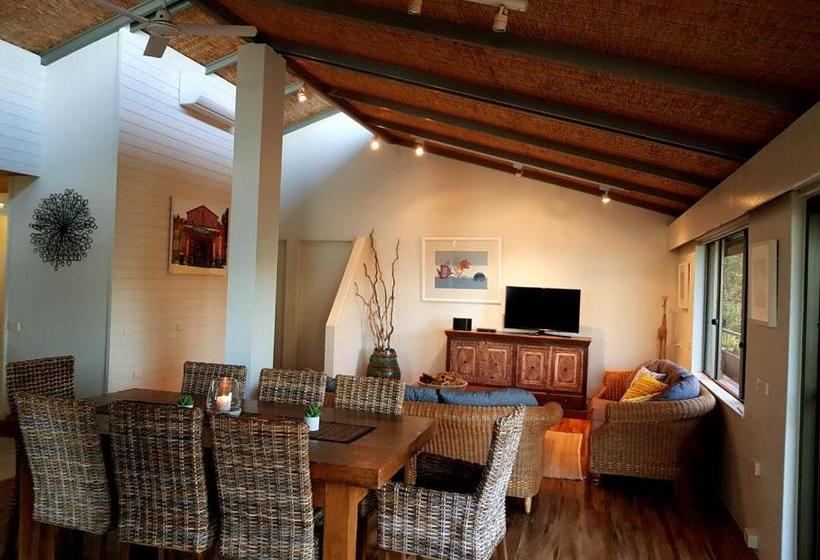 Nautilus Beachfront Villas & Spa