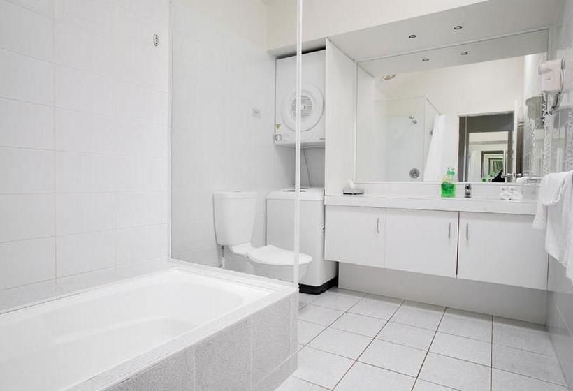 Nautilus Beachfront Villas & Spa