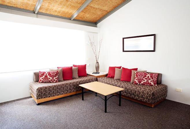 Nautilus Beachfront Villas & Spa