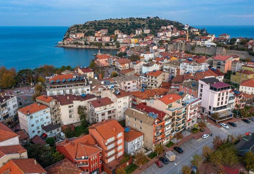 بنسيون Amasra Ceylin Otel