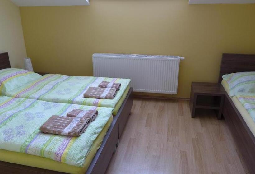 膳宿费 Park   2 Izbové Apartmány Na Prenájom