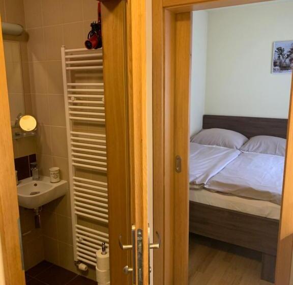 膳宿费 Park   2 Izbové Apartmány Na Prenájom