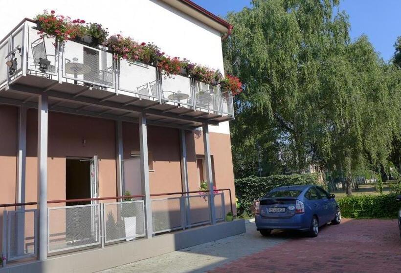 膳宿费 Park   2 Izbové Apartmány Na Prenájom