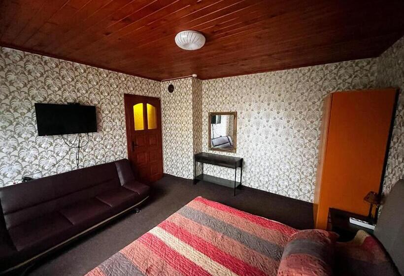 Пансион At Chorbadzhiykata