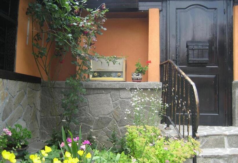 Пансион At Chorbadzhiykata