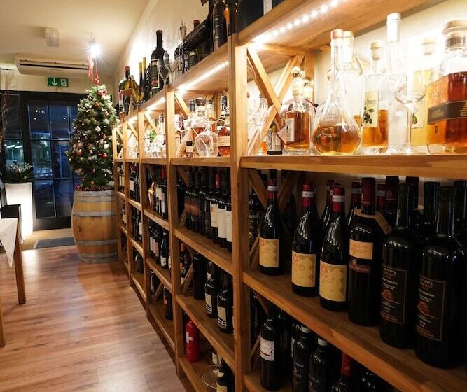 פנסיון Bahnhof Haus