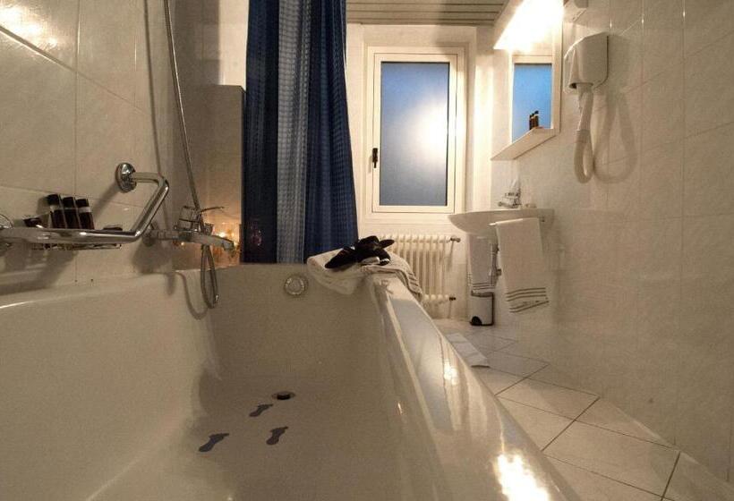 بنسيون Bahnhof Haus