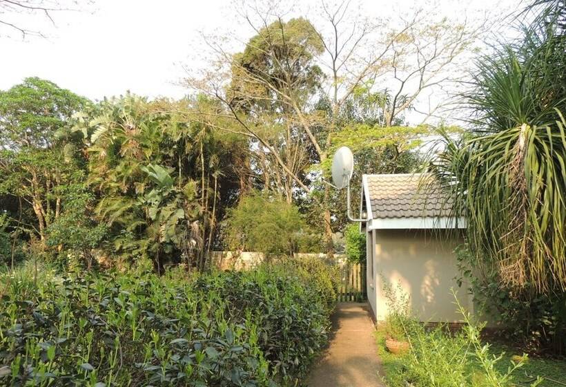 פנסיון Brackens Guest House