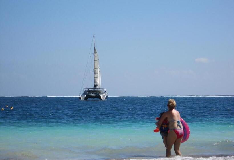 膳宿费 Buenos Días Guest House