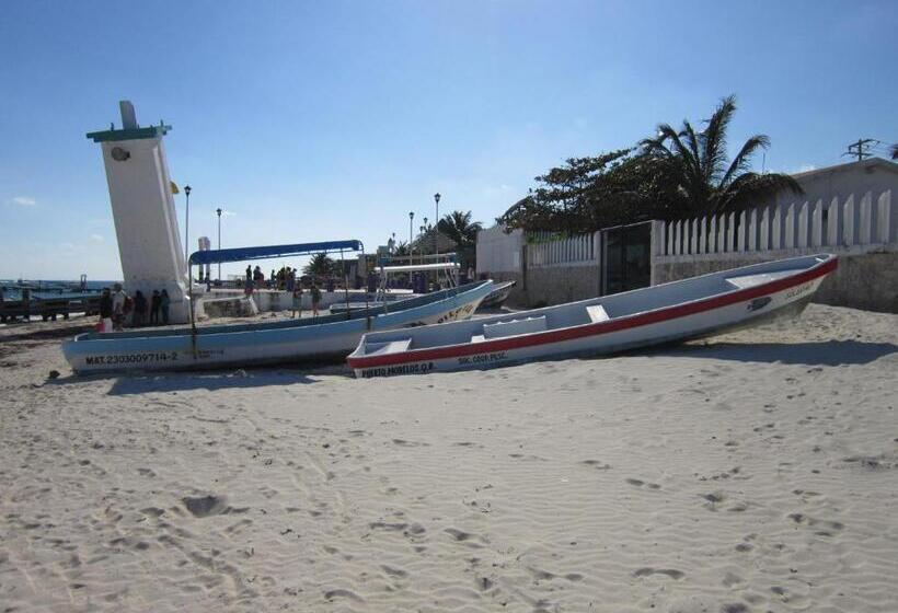 膳宿费 Buenos Días Guest House