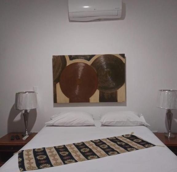 پانسیون Buenos Días Guest House