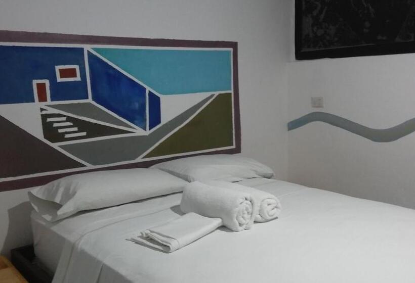 膳宿费 Buenos Días Guest House