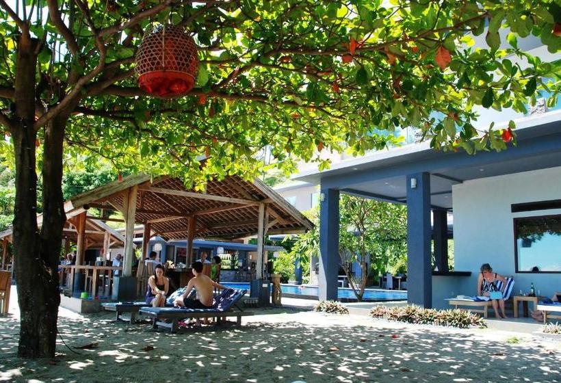 פנסיון Cafe Alberto B And B