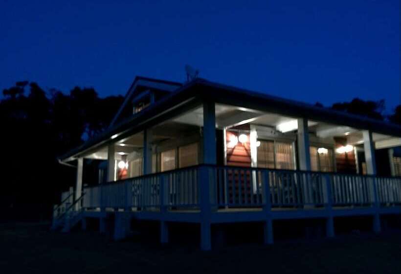 פנסיון Cottage Hana Mana