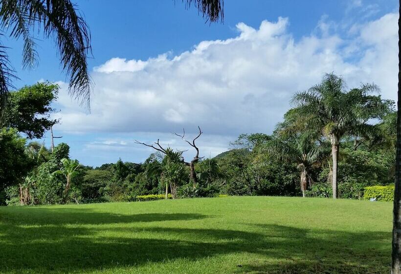 פנסיון Cottage Hana Mana