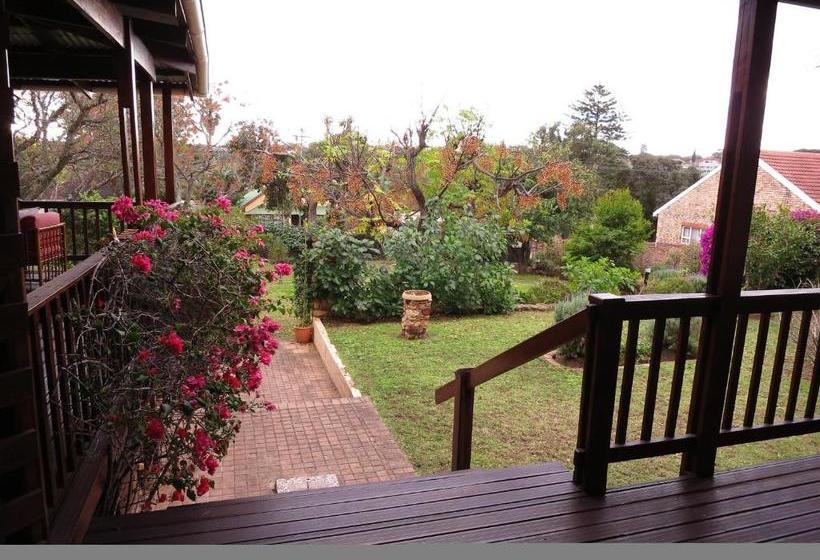 پانسیون Dempsey S Self Catering Guest House