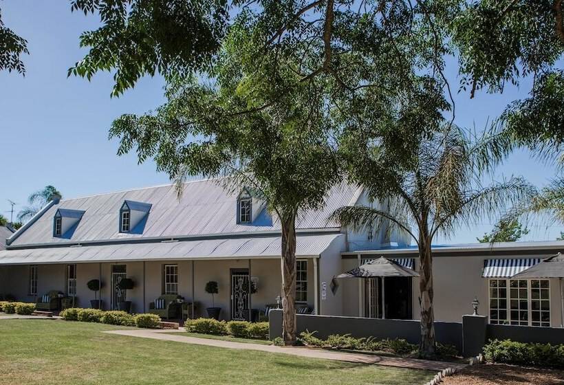 פנסיון Elianthe Guesthouse