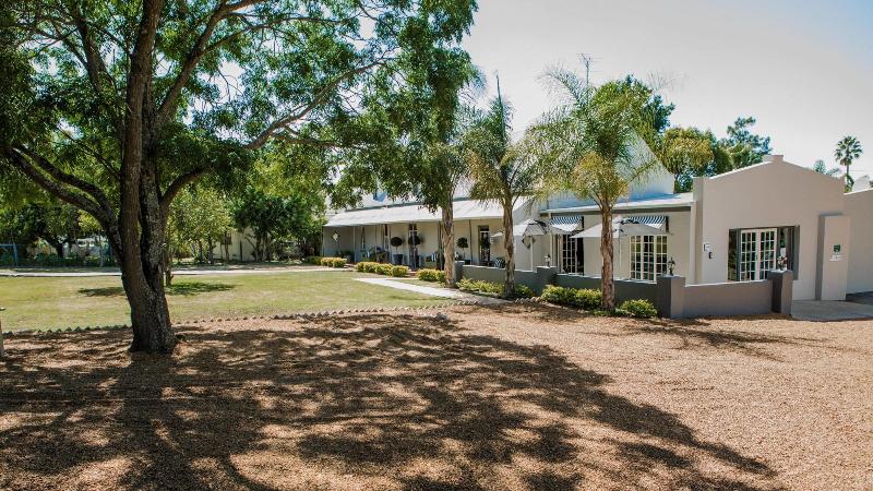 פנסיון Elianthe Guesthouse