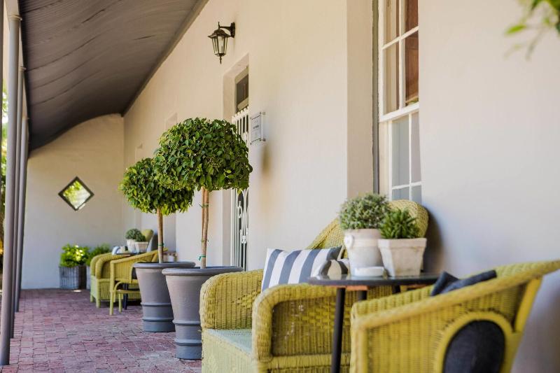 פנסיון Elianthe Guesthouse