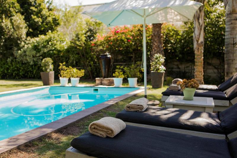 פנסיון Elianthe Guesthouse