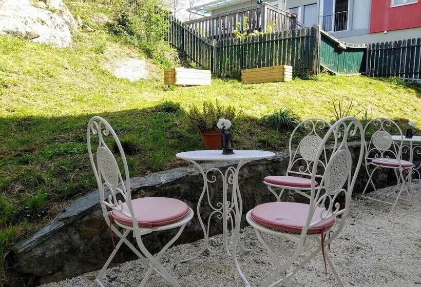 پانسیون Gästehaus Residenz Lapeiner