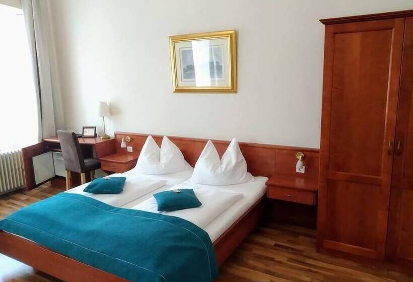 بنسيون Gästehaus Residenz Lapeiner