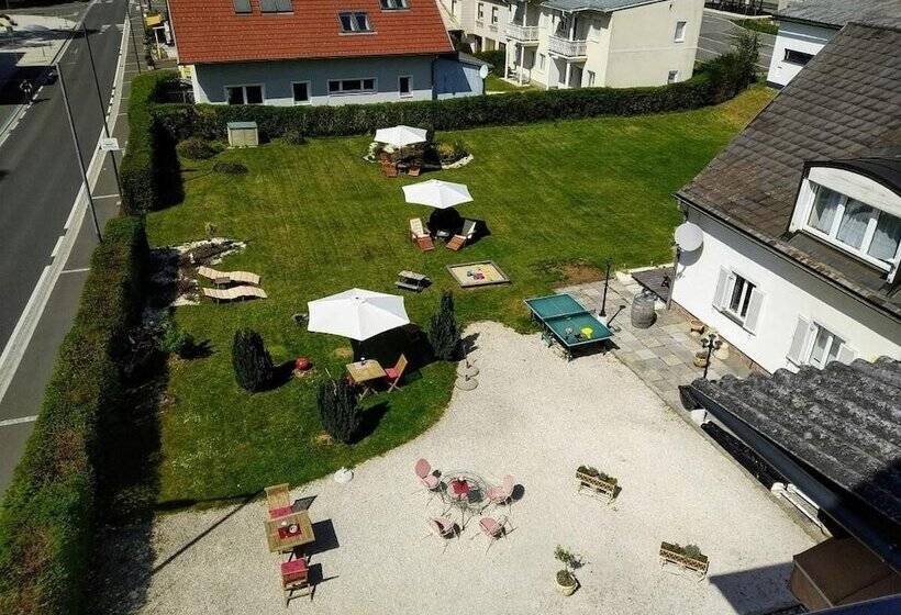 پانسیون Gästehaus Residenz Lapeiner