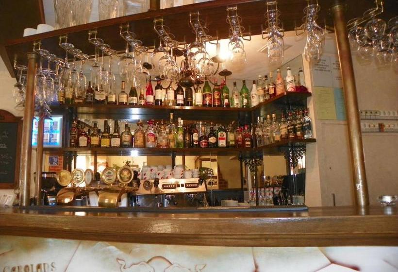 پانسیون Guest House Novus Rex