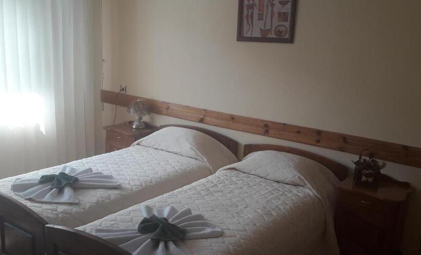 Пансион Guest House Planinski Zdravets