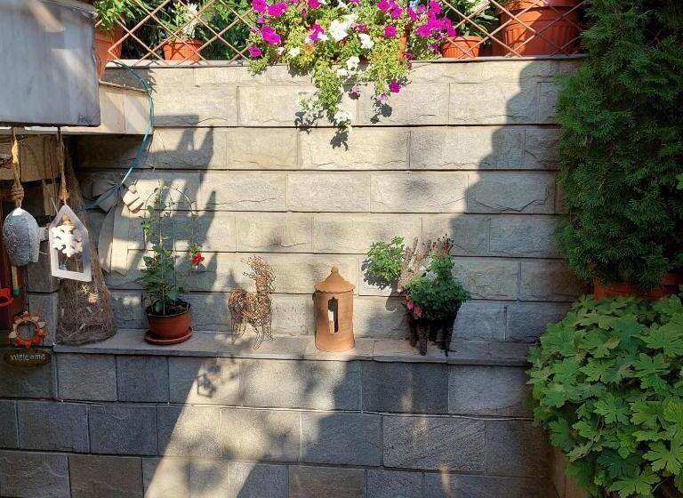 Пансион Guest House Planinski Zdravets