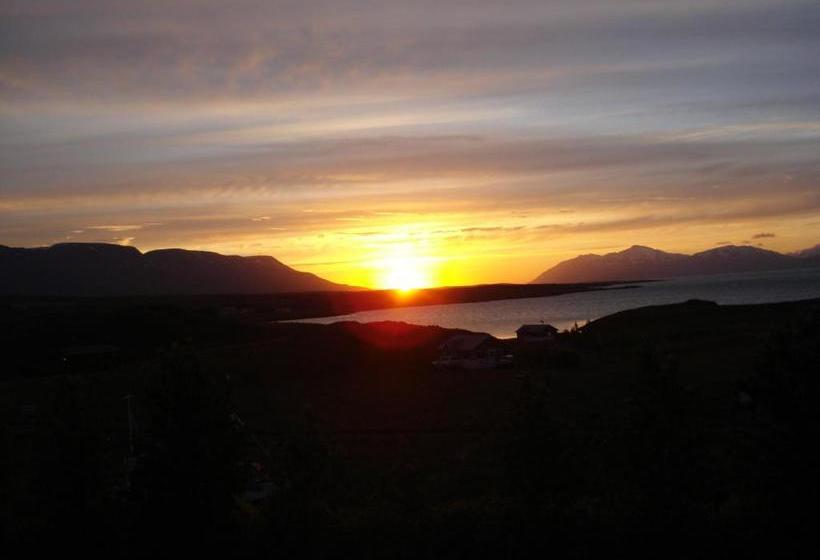 پانسیون Guesthouse Pétursborg