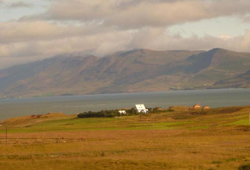 پانسیون Guesthouse Pétursborg