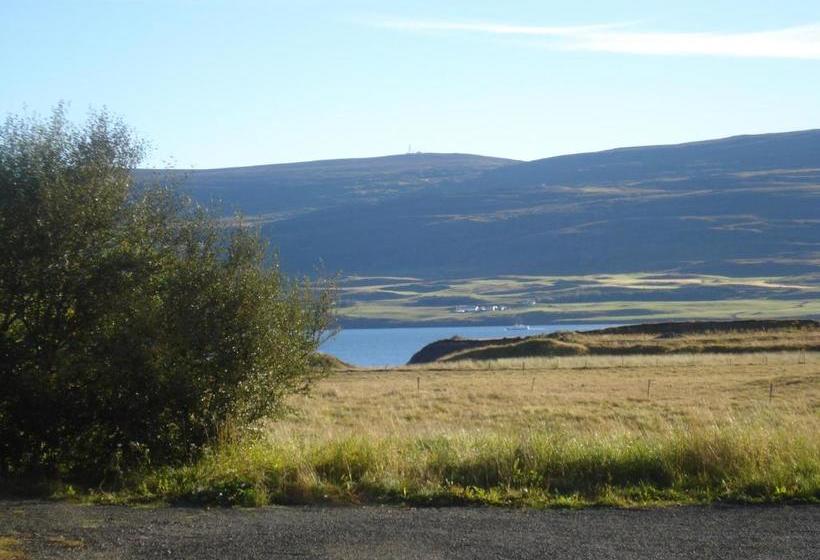 پانسیون Guesthouse Pétursborg