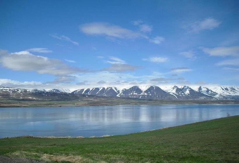 پانسیون Guesthouse Pétursborg