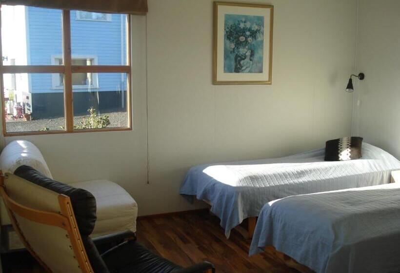 پانسیون Guesthouse Pétursborg