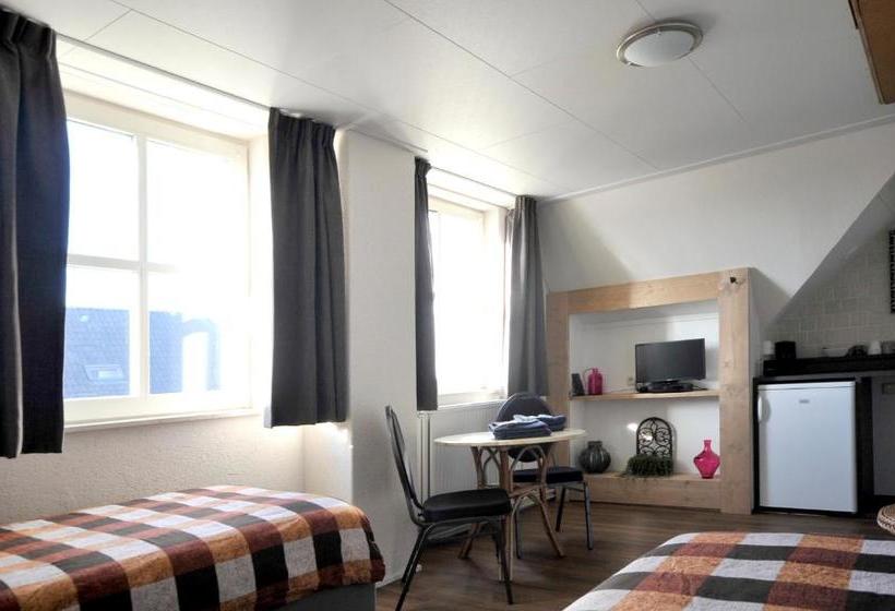 פנסיון Herberg De Zwaan Hedel