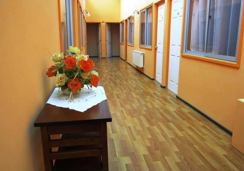 ペンション Hostal Andalue Temuco