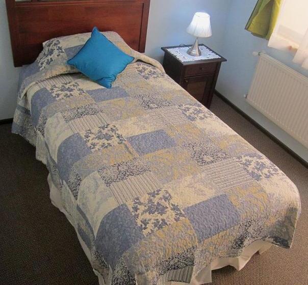 ペンション Hostal Andalue Temuco