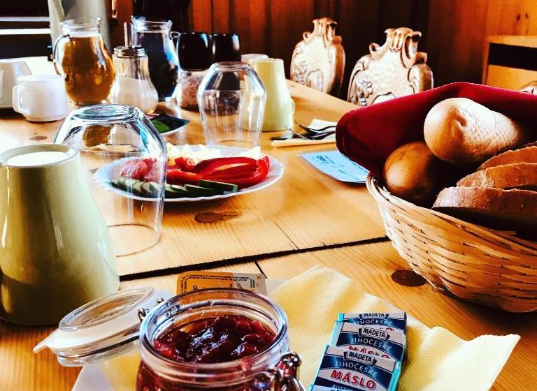 پانسیون Hotýlek U Kance