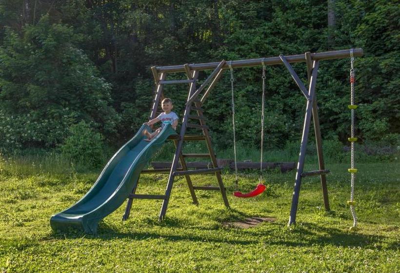 پانسیون Hotýlek U Kance