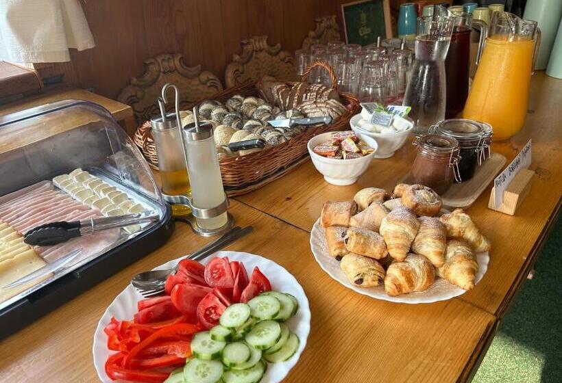 پانسیون Hotýlek U Kance