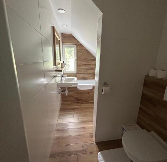 پانسیون Hotýlek U Kance