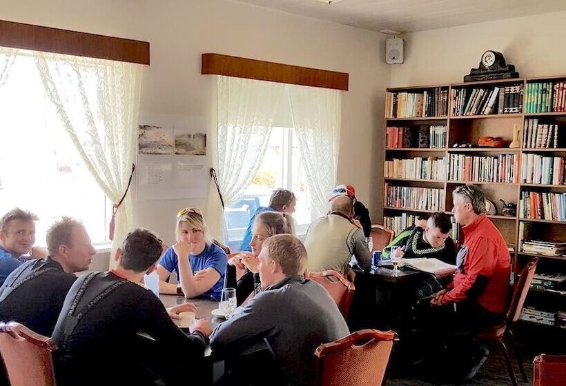 پانسیون Klara Guesthouse