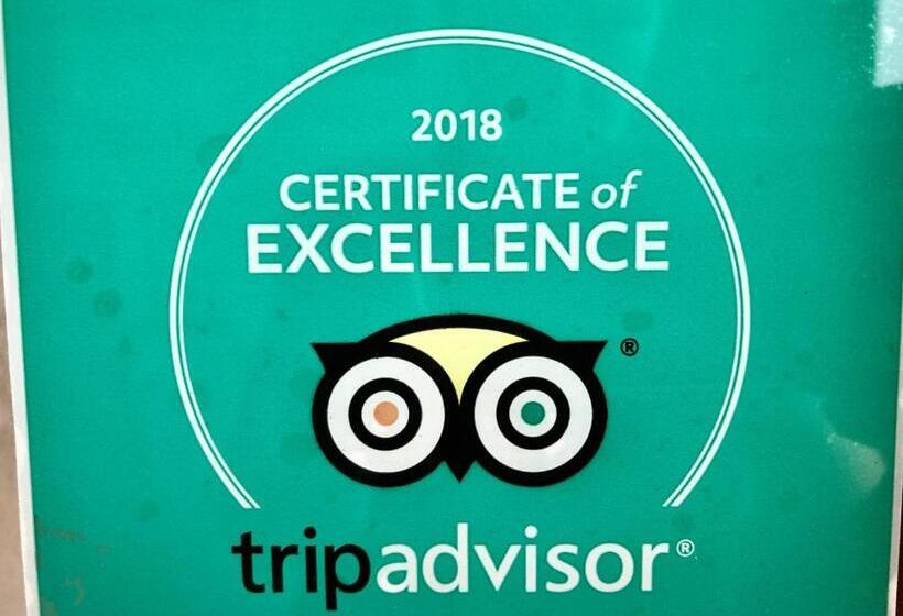 پانسیون Klara Guesthouse